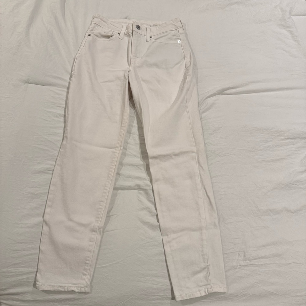 White Old Navy OG Straight Jeans